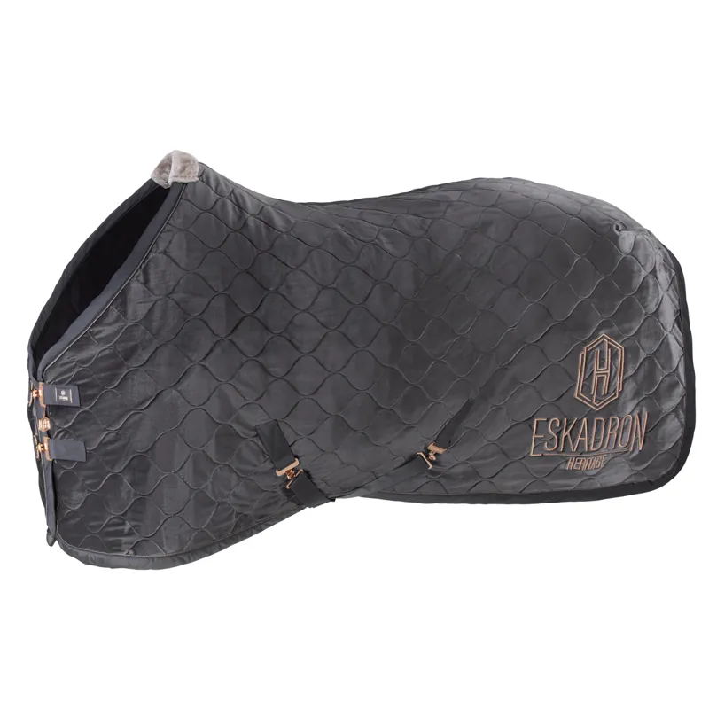 Eskadron Velvet Sweat Rug Heritage AW23 - Basalt Grey